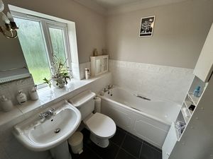 Photo 26- click for photo gallery